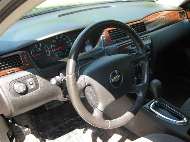 2011 Chevrolet Impala LT Fleet 4dr Sedan W/2fl